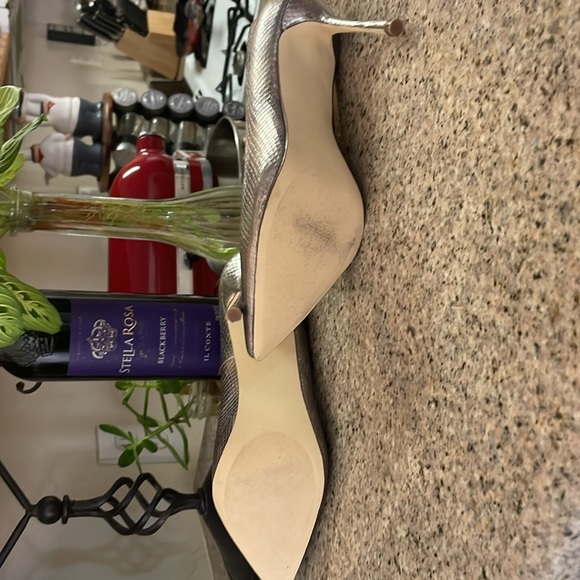 Metallic Snake-print heels 👠!! - Picture 3 of 6